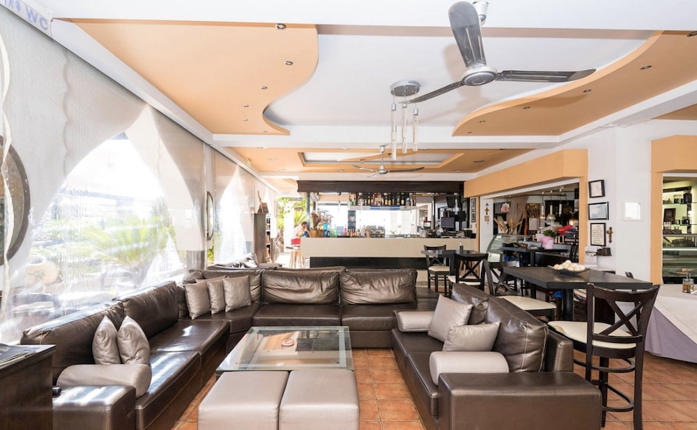 Coralli Apartments — Restaurant & bars in Pefkos, South Aegean
