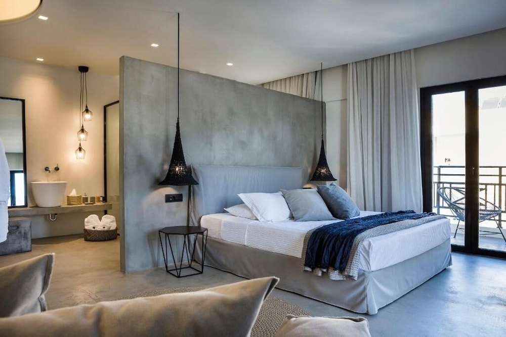 Kefalonia Grand Hotel — Hotel rooms in Argostoli, Ionian Islands