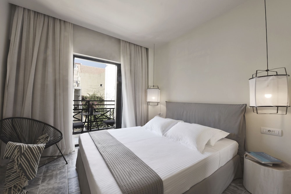 Kefalonia Grand Hotel — Hotel rooms in Argostoli, Ionian Islands