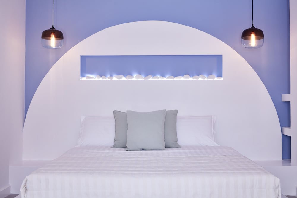 Orabel Suites — Hotel rooms in Aghios Georgios (Santorini), South Aegean