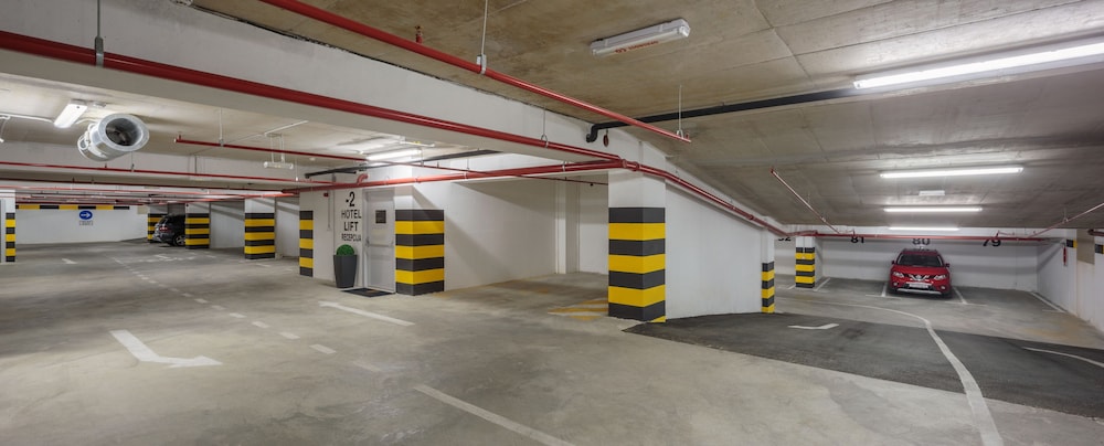 Dioklecijan Hotel & Residence — Hotel building in Split, Split-Dalmatia