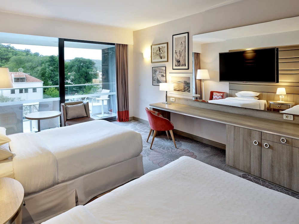 Sheraton Dubrovnik Riviera Hotel — Hotel rooms in Srebreno, Dubrovnik-Neretva