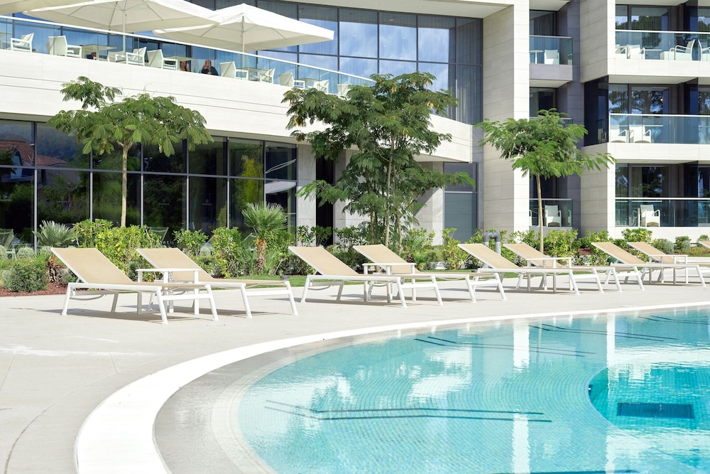 Sheraton Dubrovnik Riviera Hotel — Swimming pool in Srebreno, Dubrovnik-Neretva