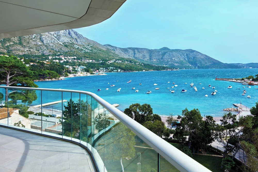 Sheraton Dubrovnik Riviera Hotel — Hotel rooms in Srebreno, Dubrovnik-Neretva