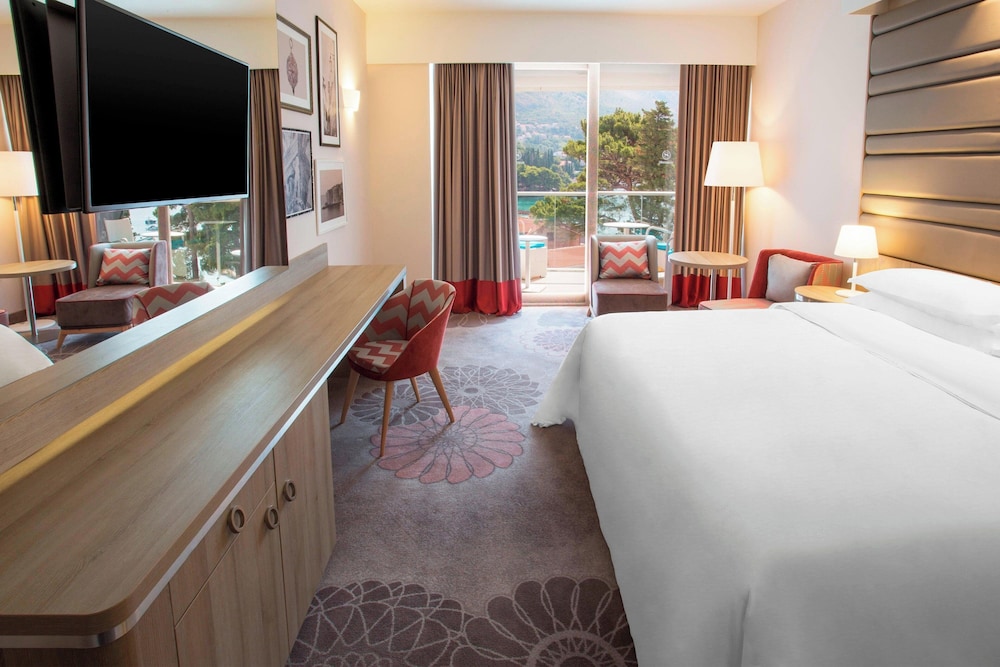 Sheraton Dubrovnik Riviera Hotel — Hotel rooms in Srebreno, Dubrovnik-Neretva