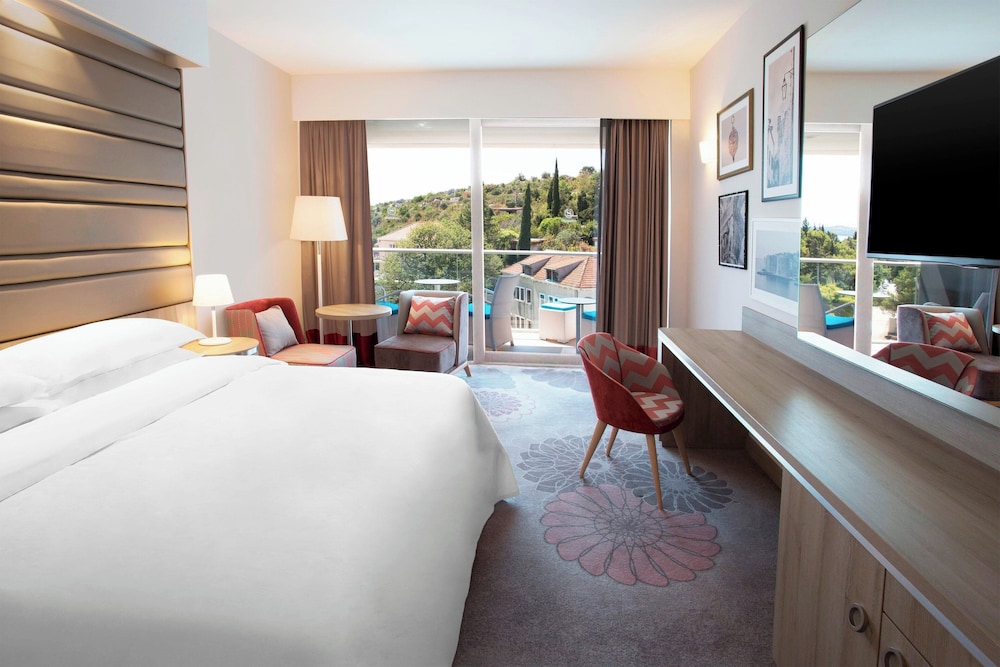 Sheraton Dubrovnik Riviera Hotel — Hotel rooms in Srebreno, Dubrovnik-Neretva