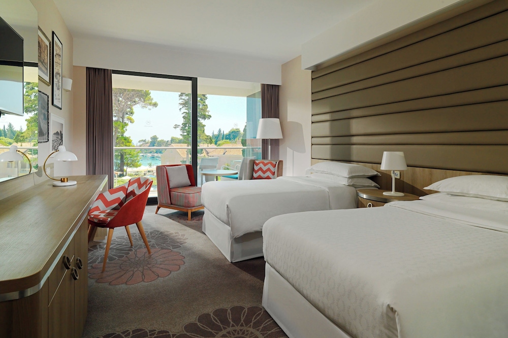 Sheraton Dubrovnik Riviera Hotel — Hotel rooms in Srebreno, Dubrovnik-Neretva