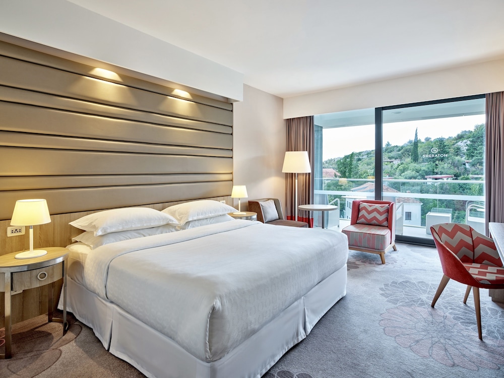 Sheraton Dubrovnik Riviera Hotel — Hotel rooms in Srebreno, Dubrovnik-Neretva