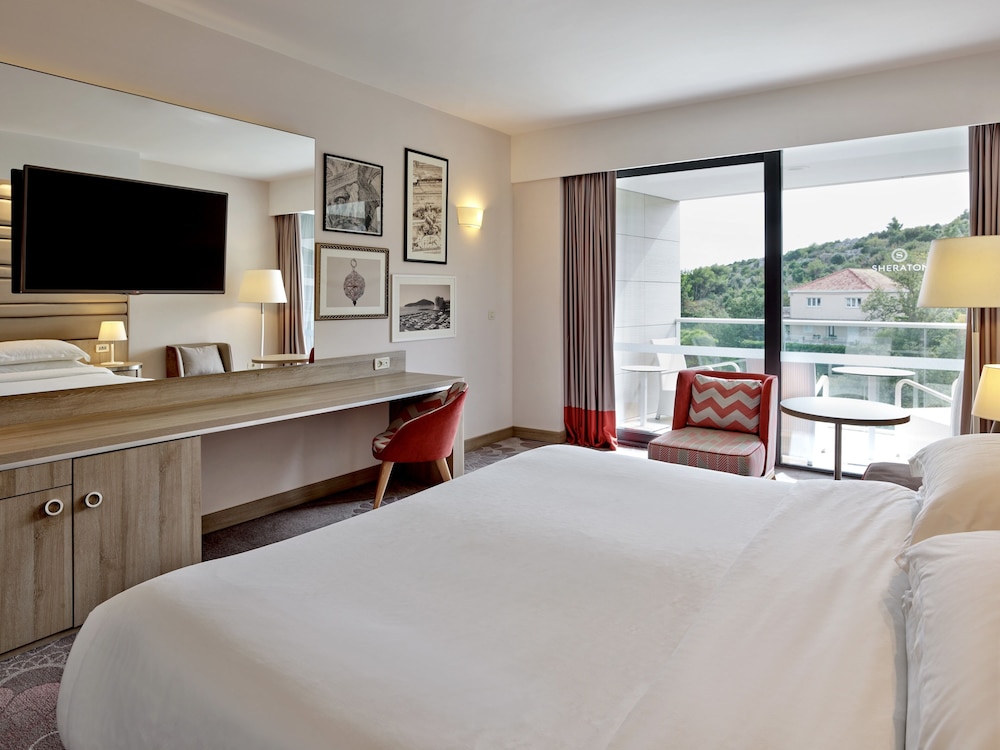 Sheraton Dubrovnik Riviera Hotel — Hotel rooms in Srebreno, Dubrovnik-Neretva