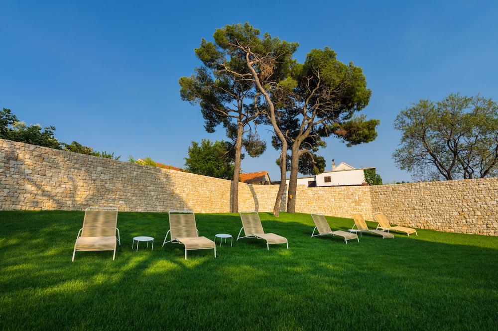 D-Resort Šibenik — Restaurant & bars in Šibenik, Šibenik-Knin