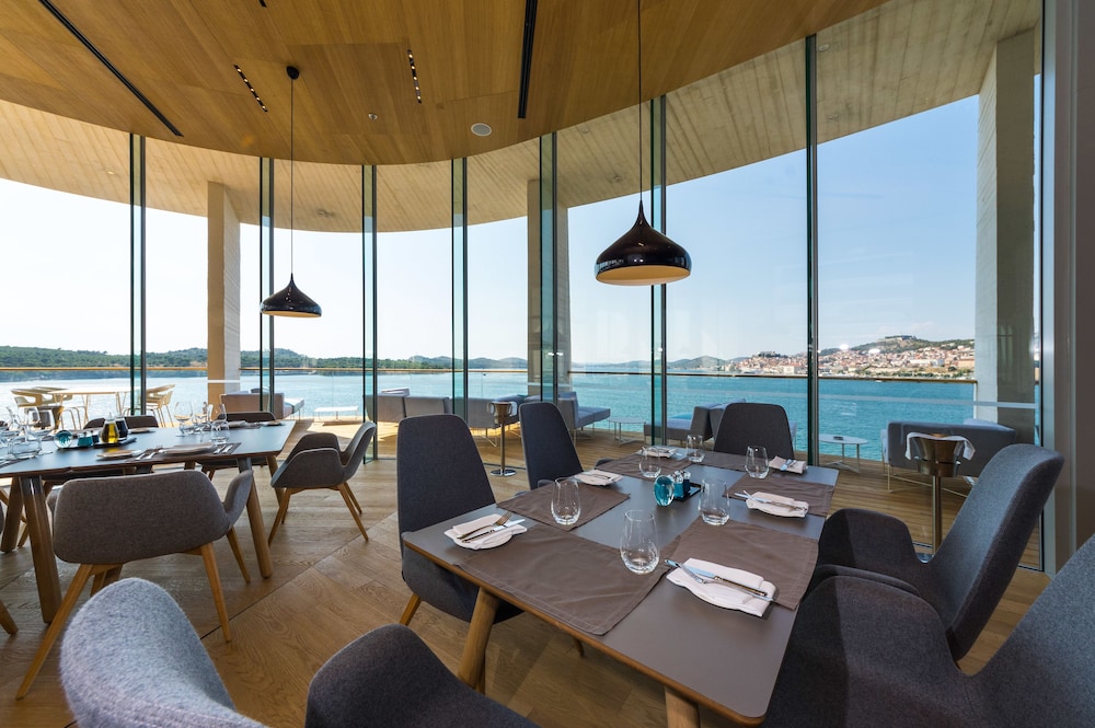 D-Resort Šibenik — Restaurant & bars in Šibenik, Šibenik-Knin