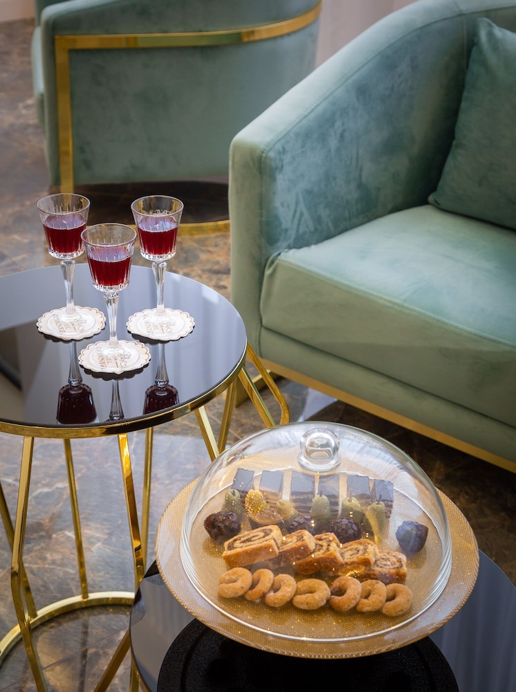 Hotel Corner — Restaurant & bars in Split, Split-Dalmatia