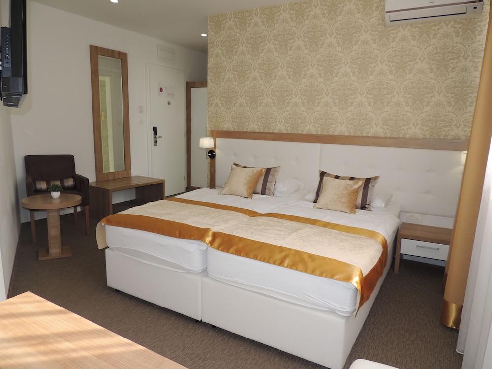Hotel Corner - zdjęcie 4