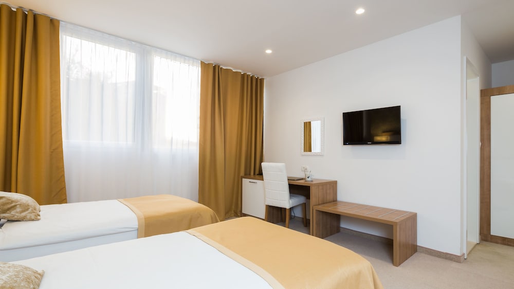 Hotel Corner — Hotel rooms in Split, Split-Dalmatia