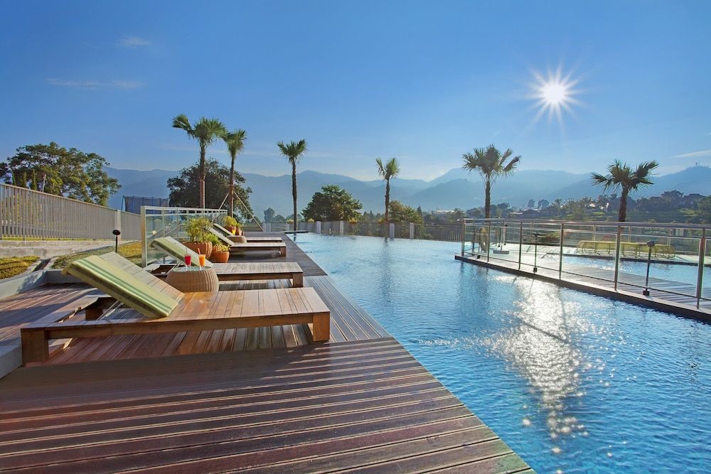 Ciawi (7 dni) w Pesona Alam Resort & Spa z Warszawy