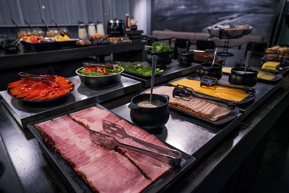 Skuggi Hotel by Keahotels — Restaurant & bars in Reykjavik, Capital Region