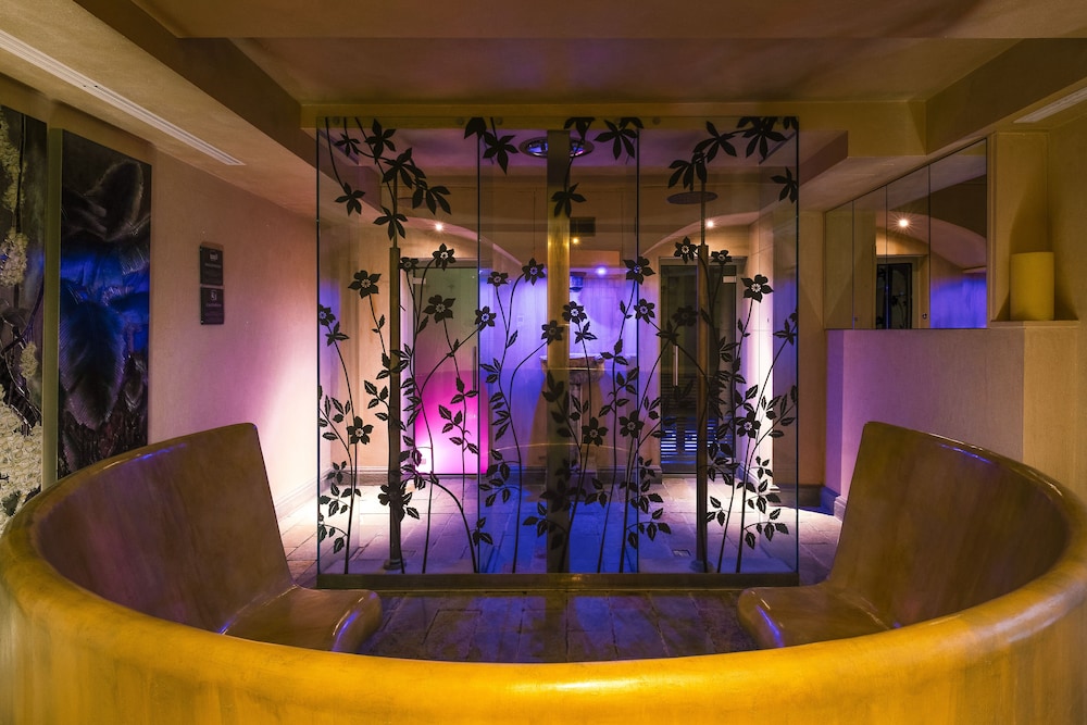 Hotel Ville sull'Arno - Preferred Hotels & Resorts — Spa in Florence, Tuscany