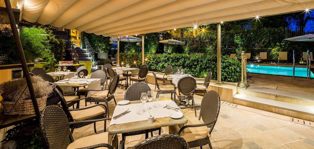 Hotel Ville sull'Arno - Preferred Hotels & Resorts — Restaurant & bars in Florence, Tuscany
