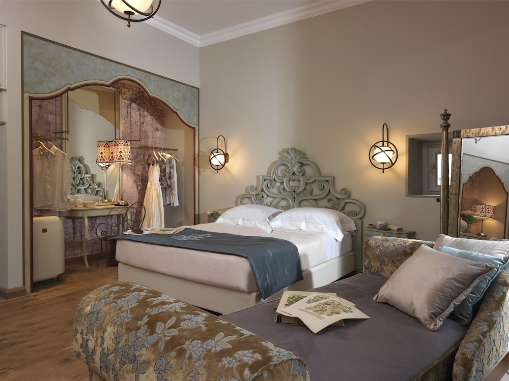 Hotel Ville sull'Arno - Preferred Hotels & Resorts — Hotel rooms in Florence, Tuscany