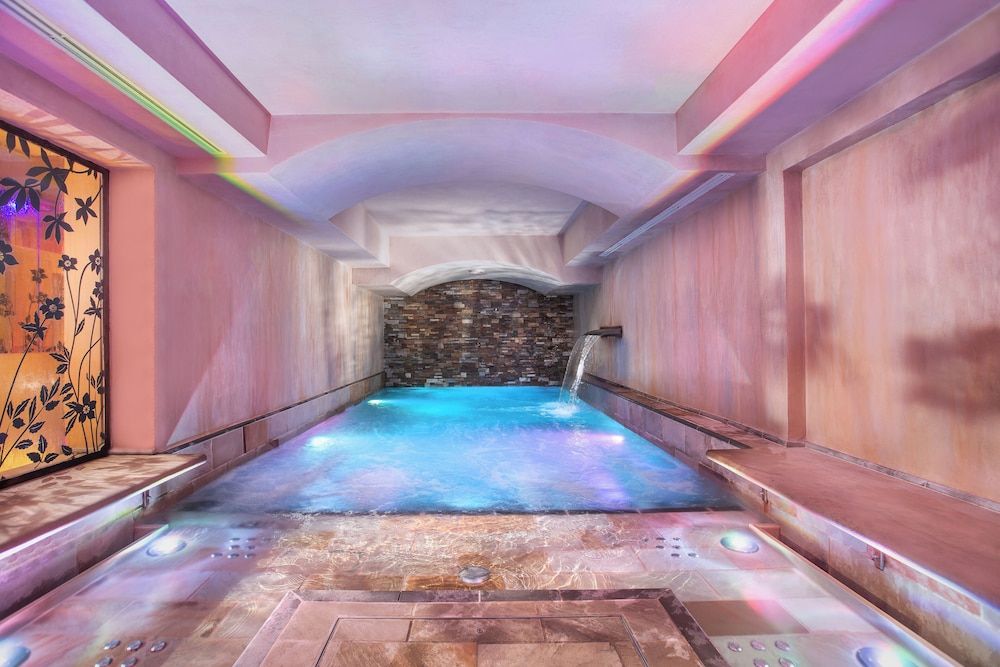 Hotel Ville sull'Arno - Preferred Hotels & Resorts — Spa in Florence, Tuscany