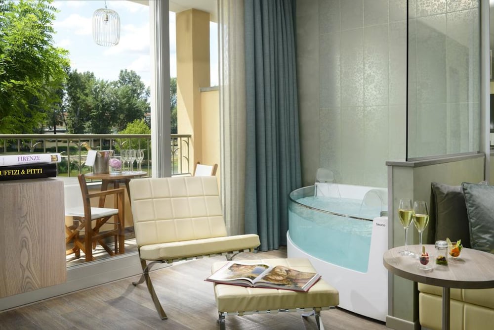 Hotel Ville sull'Arno - Preferred Hotels & Resorts — Hotel rooms in Florence, Tuscany