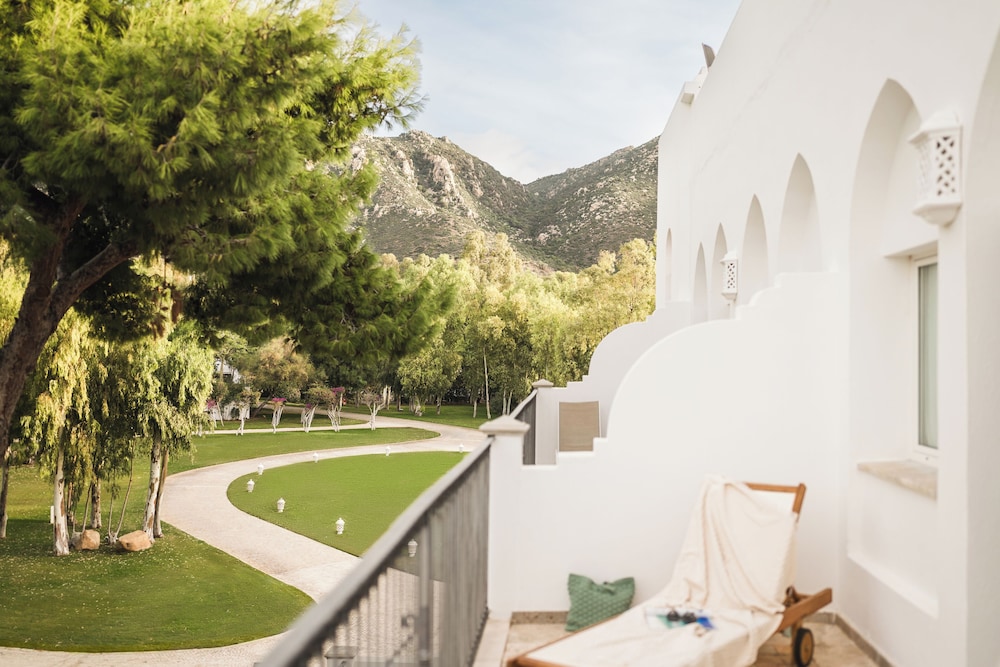 Falkensteiner Resort Capo Boi — Hotel building in Villasimius, Sardinia