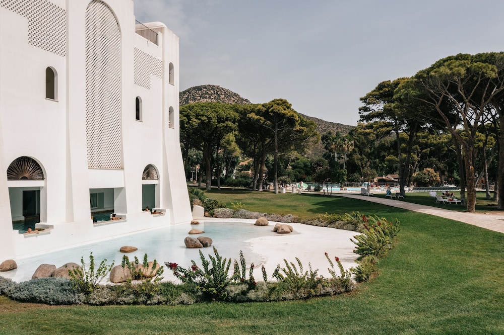 Falkensteiner Resort Capo Boi — Swimming pool in Villasimius, Sardinia