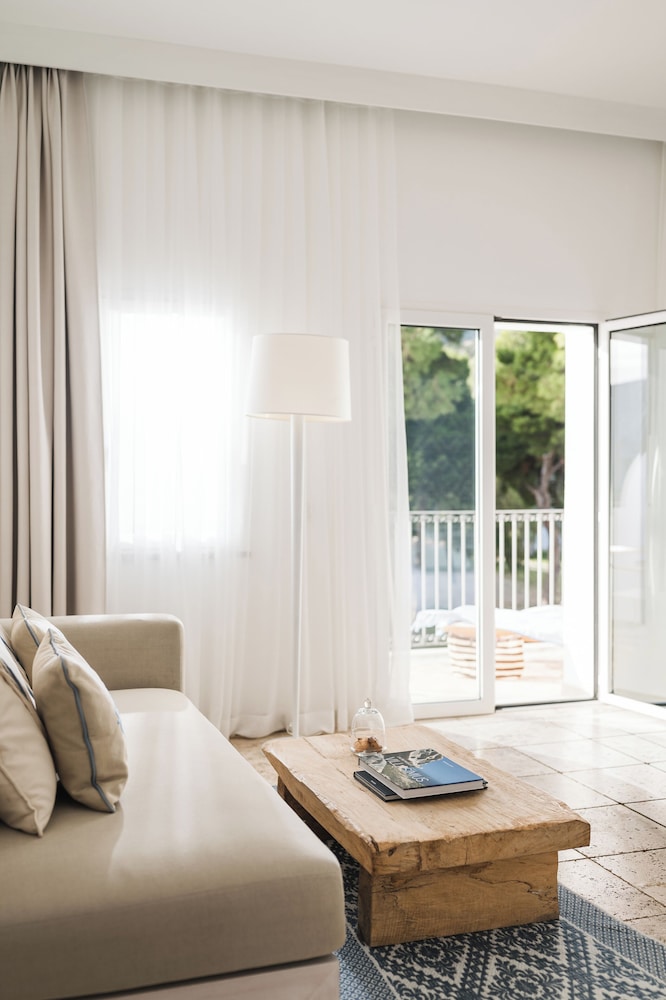 Falkensteiner Resort Capo Boi — Hotel rooms in Villasimius, Sardinia