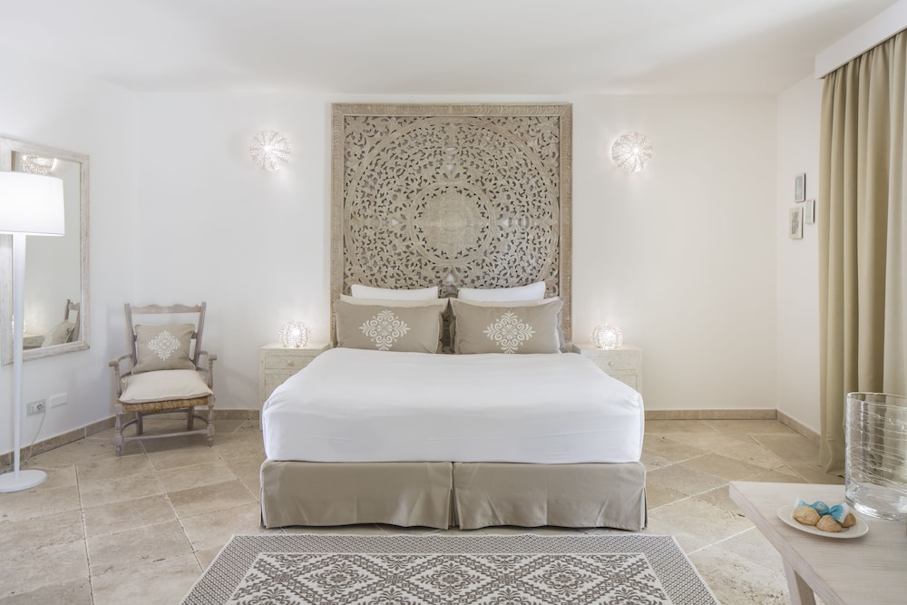 Falkensteiner Resort Capo Boi — Hotel rooms in Villasimius, Sardinia