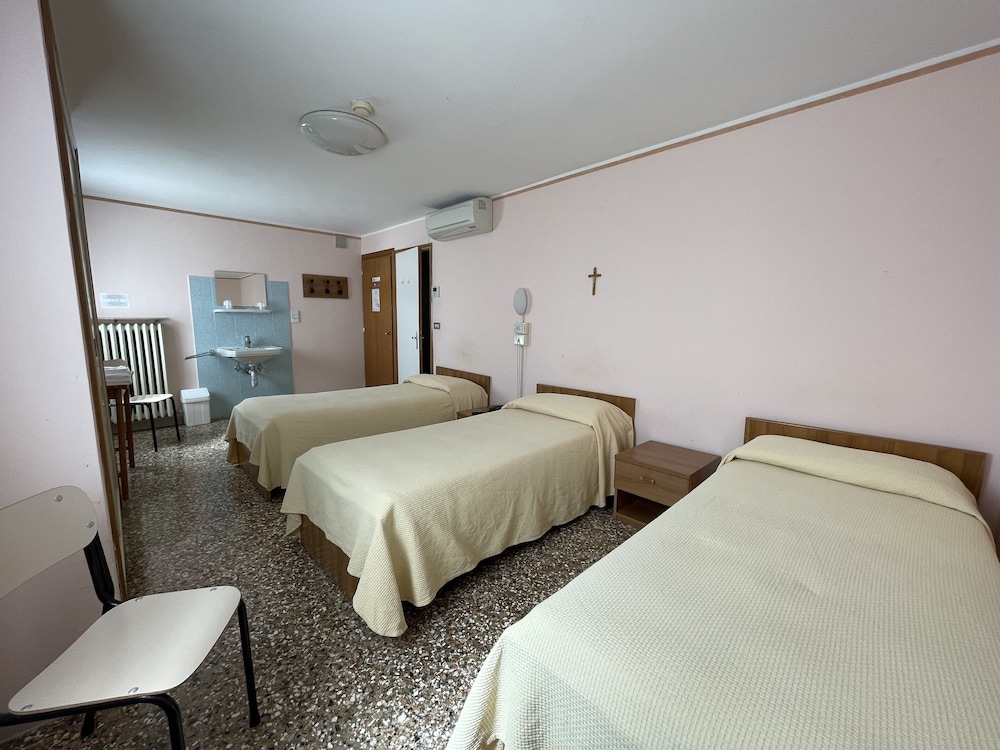 Casa Caburlotto — Hotel rooms in Venice, Veneto