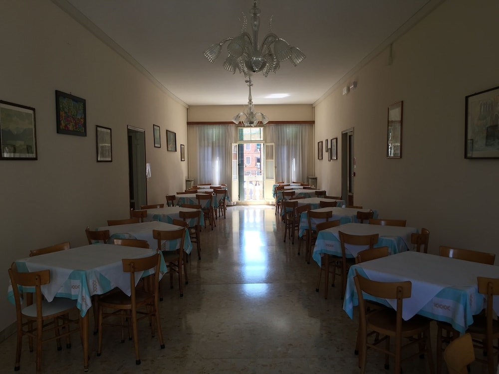 Casa Caburlotto — Restaurant & bars in Venice, Veneto