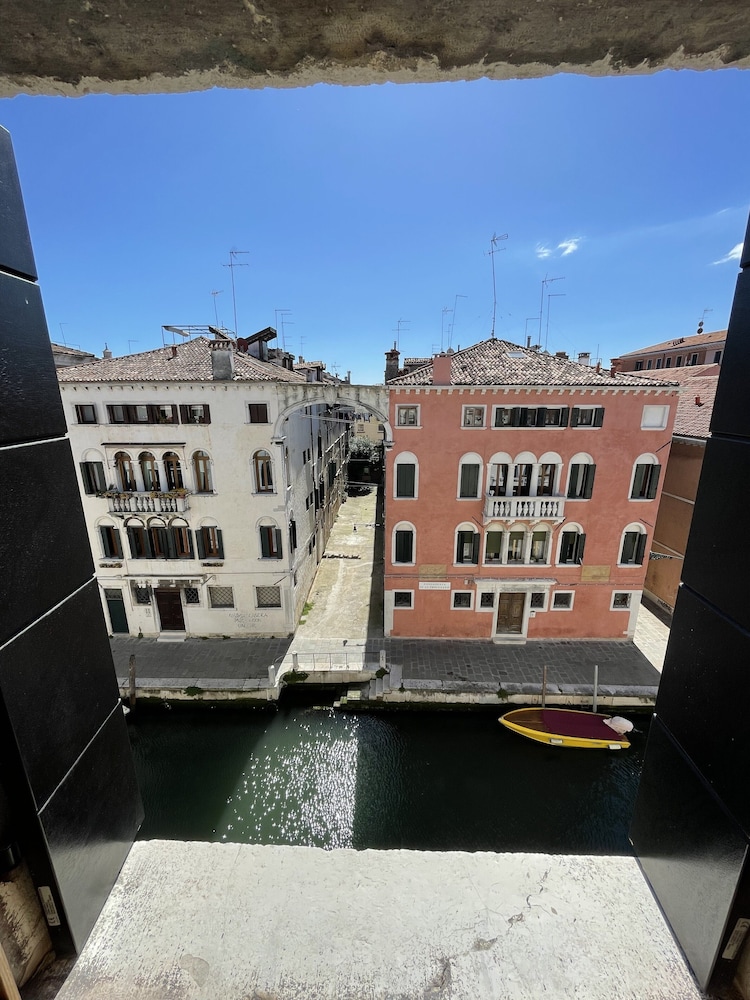 Casa Caburlotto — Attractions in the area in Venice, Veneto