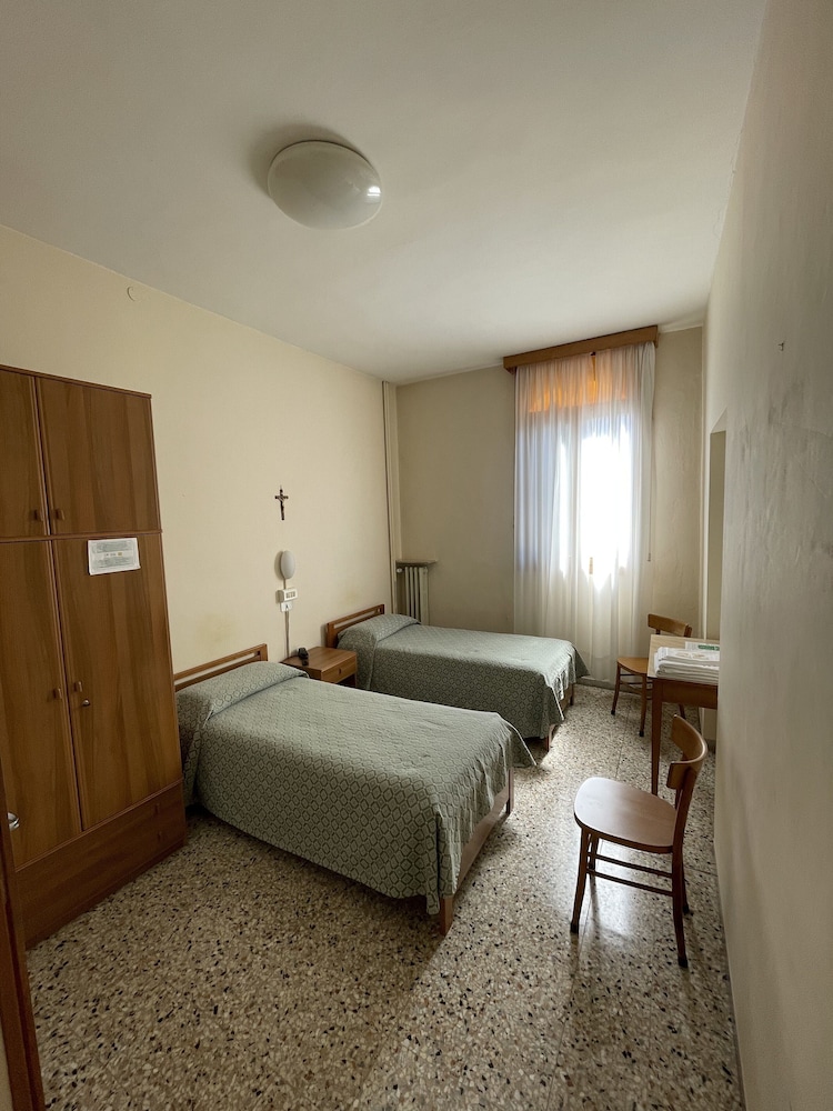 Casa Caburlotto — Hotel rooms in Venice, Veneto