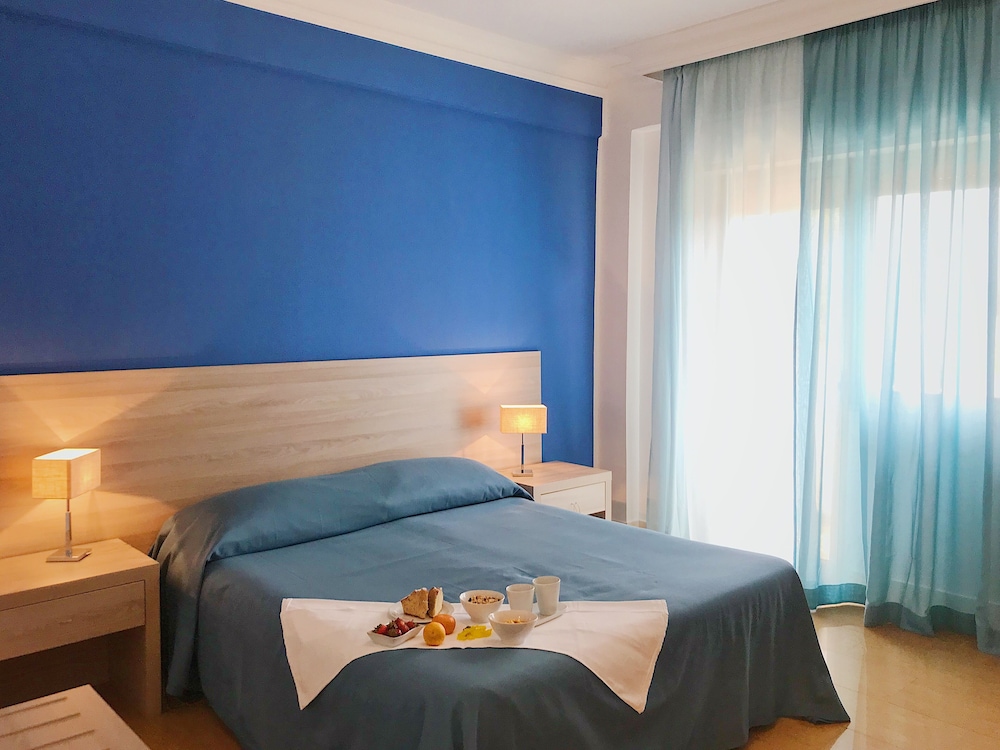Hotel Conchiglia D'oro — Hotel rooms in Palermo, Sicily