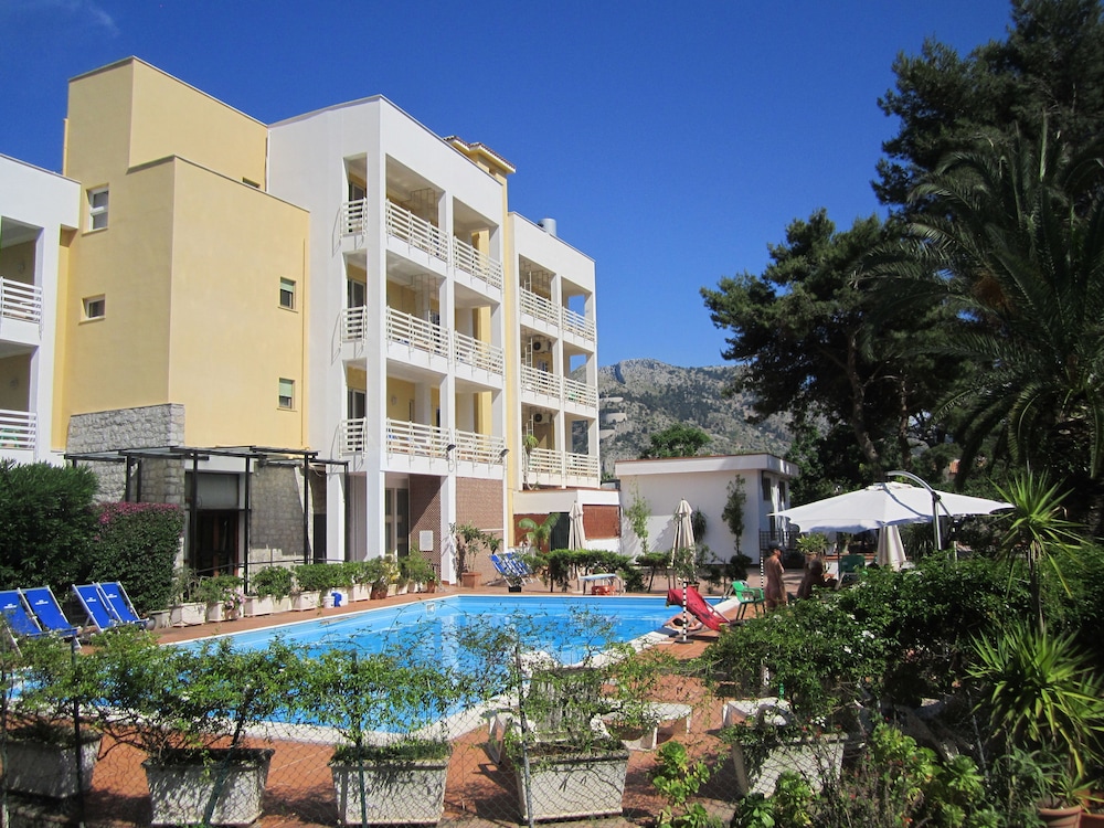 Hotel Conchiglia D'oro — Hotel building in Palermo, Sicily