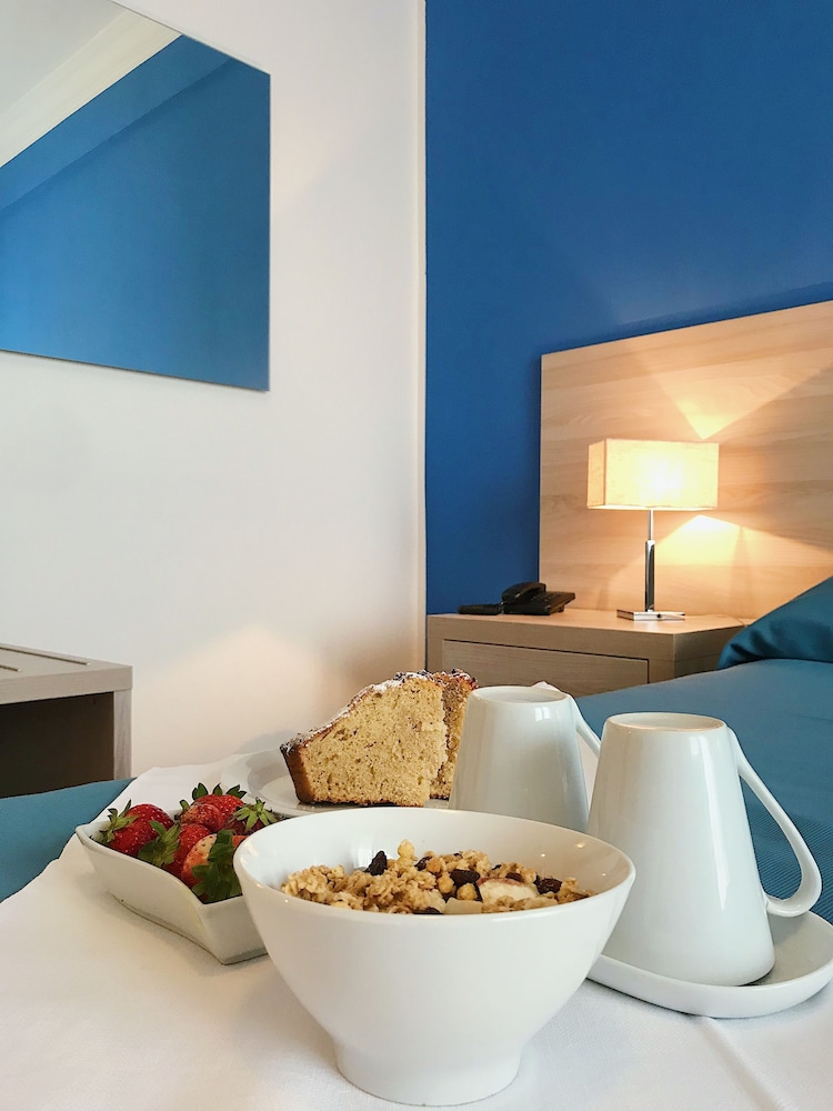 Hotel Conchiglia D'oro — Hotel rooms in Palermo, Sicily