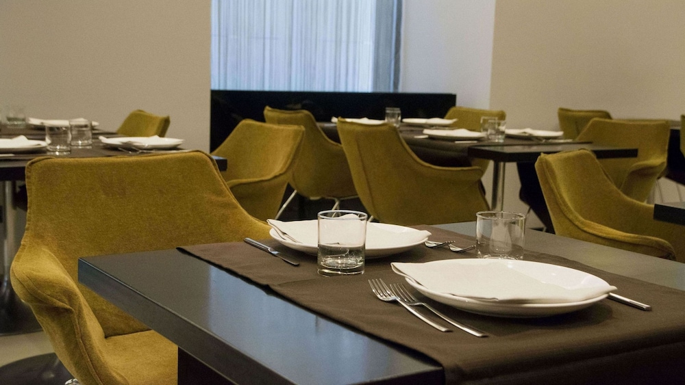 Palazzo Salgar — Restaurant & bars in Naples, Campania