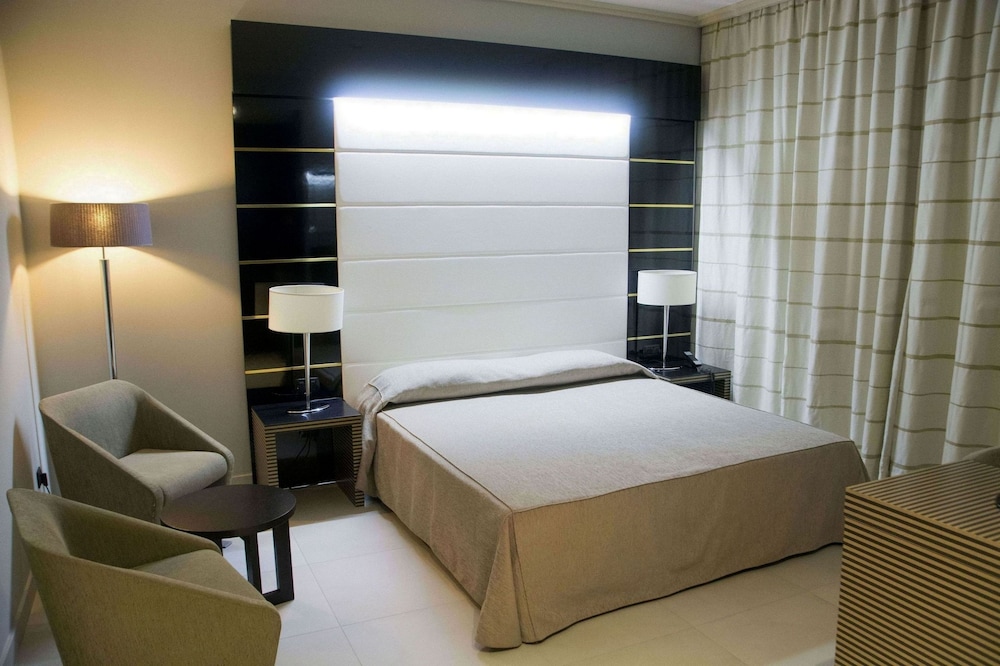 Palazzo Salgar — Hotel rooms in Naples, Campania
