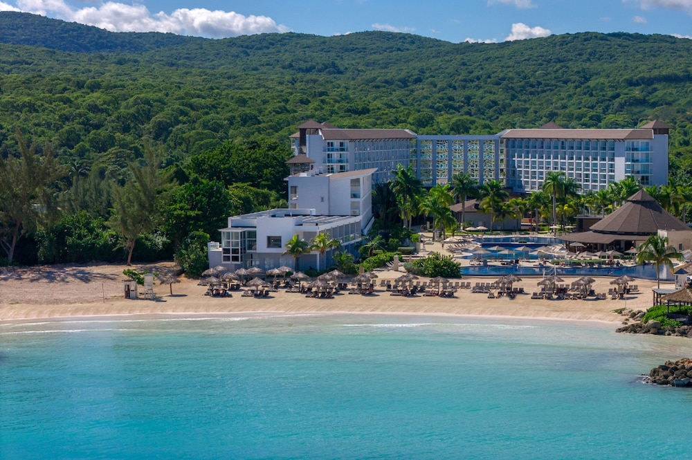 Royalton Hideaway Blue Waters - Montego Bay, An Autograph Collection® All-Inclusive Resort - Adults Only — Beach in Falmouth