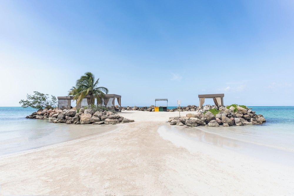 Royalton Hideaway Blue Waters - Montego Bay, An Autograph Collection® All-Inclusive Resort - Adults Only — Beach in Falmouth