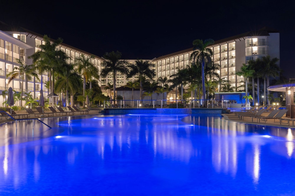 Royalton Hideaway Blue Waters - Montego Bay, An Autograph Collection® All-Inclusive Resort - Adults Only — Swimming pool in Falmouth