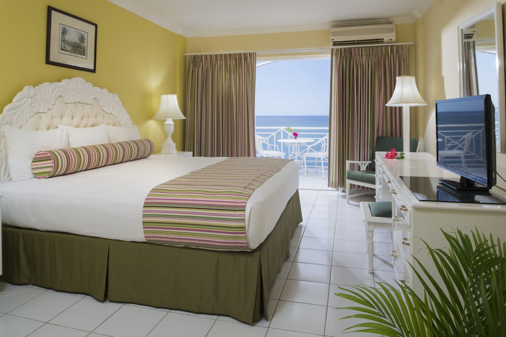 SeaGarden Beach Resort - All Inclusive — Hotel rooms in Montego Bay