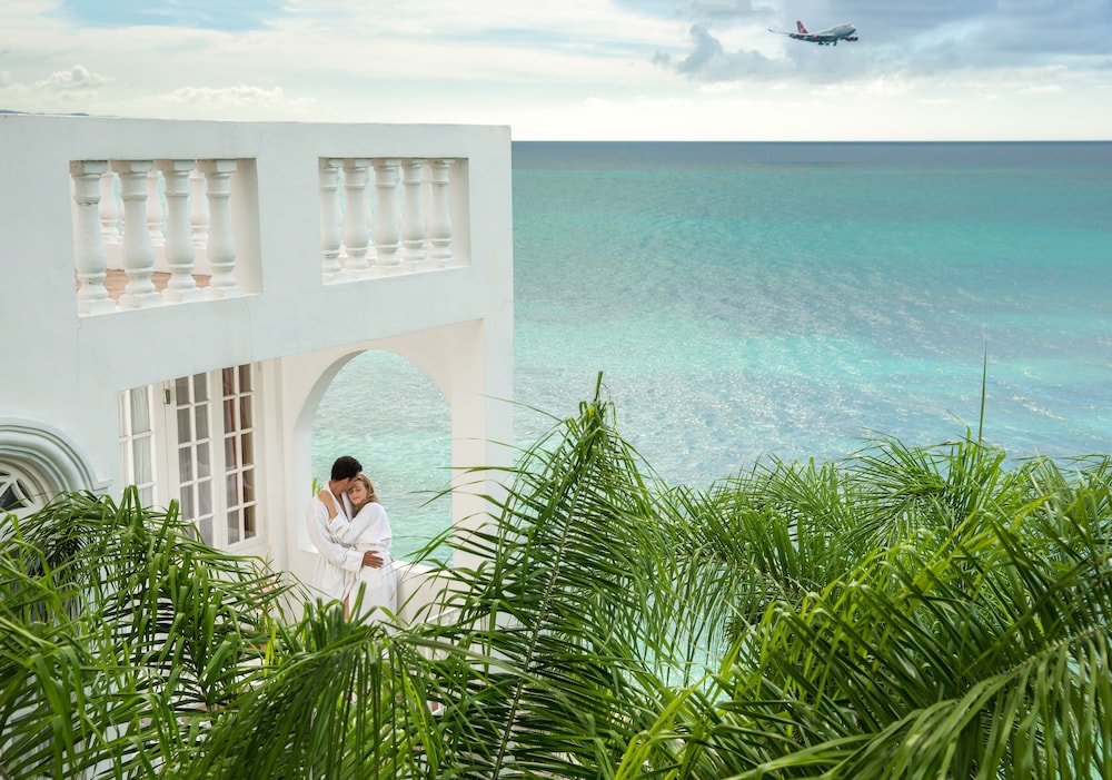 SeaGarden Beach Resort - All Inclusive — Hotel building in Montego Bay