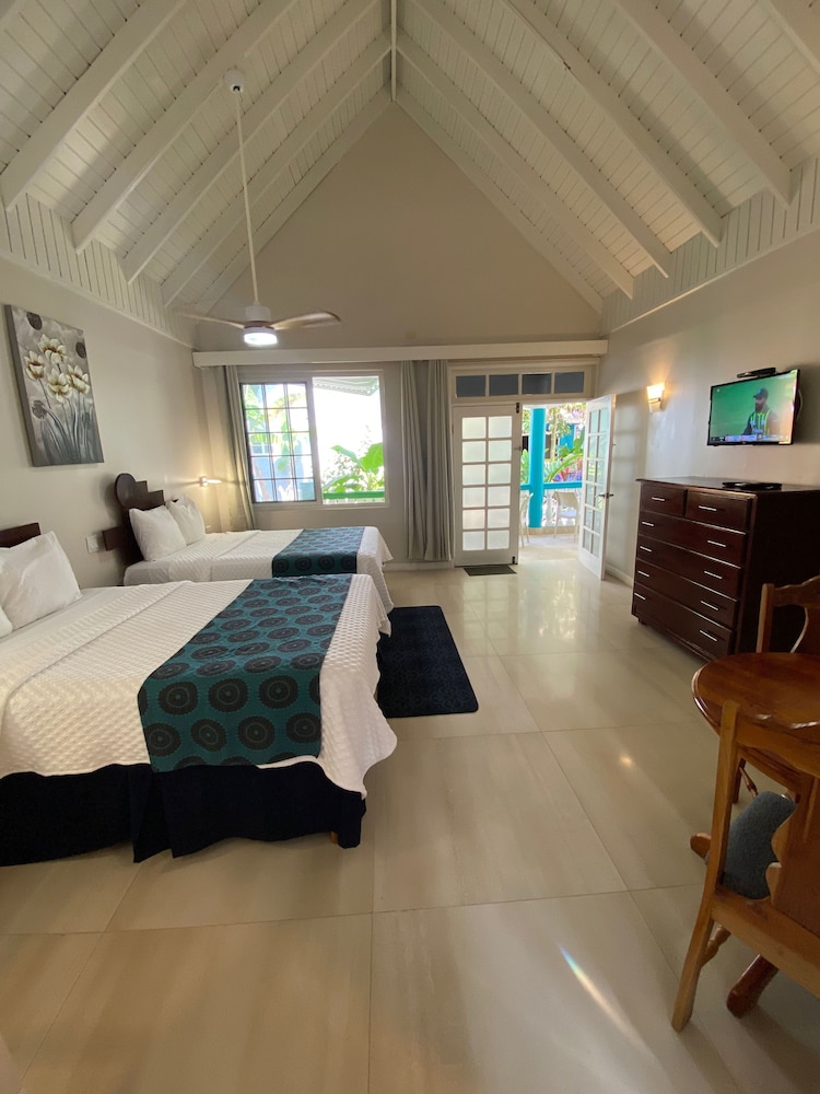 The Boardwalk Village — Hotel rooms in Negril