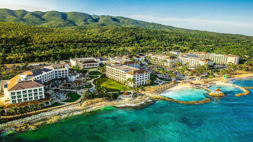Hyatt Zilara Rose Hall - Adults Only - All Inclusive — Hotel building in Montego Bay