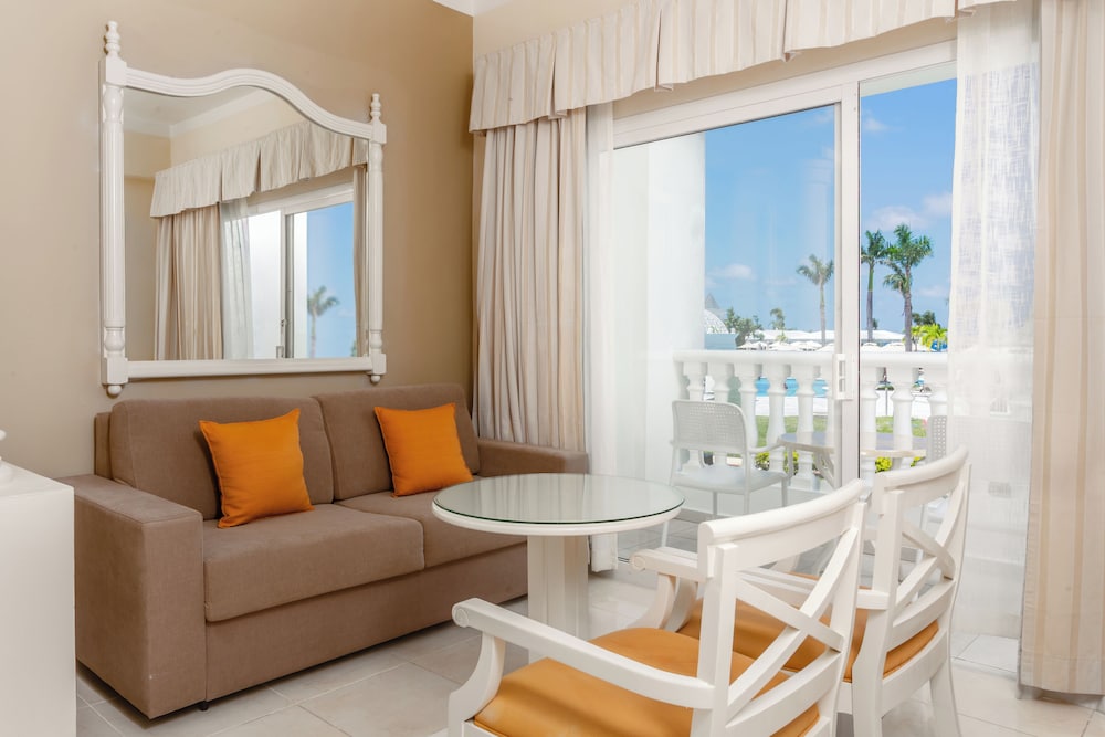 Bahia Principe Escape Runaway Bay - Hyatt Inclusive Collection - Adults Only- Renovated 2026 — Hotel rooms in Runaway Bay