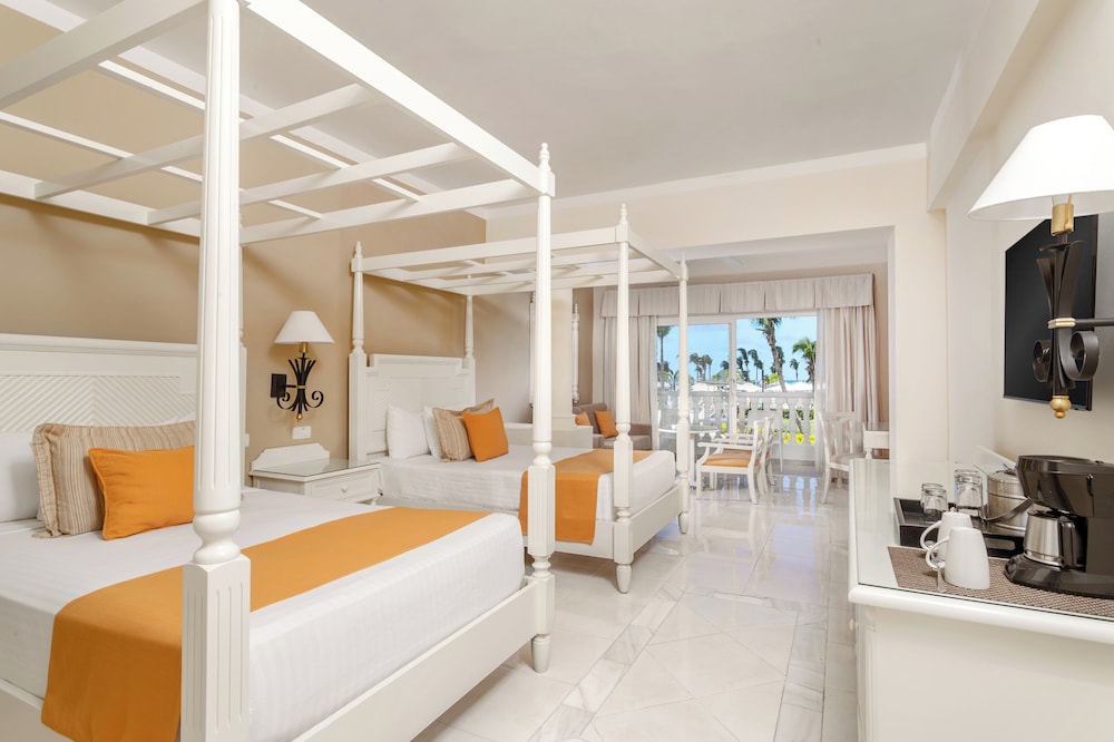 Bahia Principe Escape Runaway Bay - Hyatt Inclusive Collection - Adults Only- Renovated 2026 — Hotel rooms in Runaway Bay