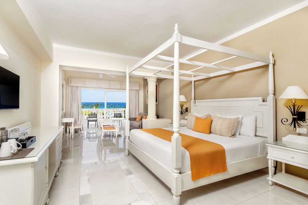 Bahia Principe Escape Runaway Bay - Hyatt Inclusive Collection - Adults Only- Renovated 2026 — Hotel rooms in Runaway Bay
