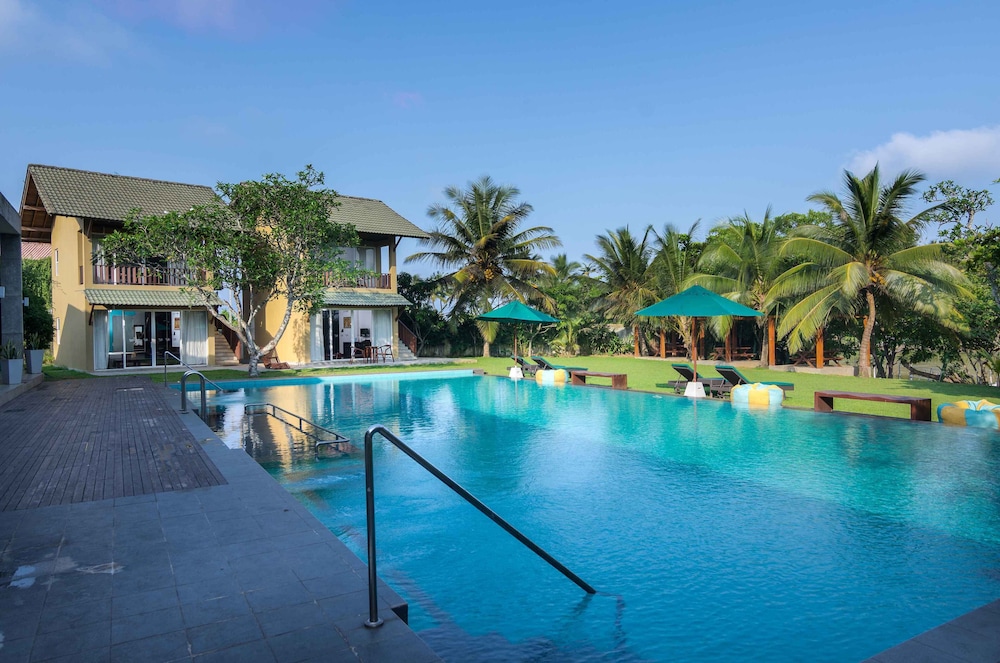 South Lake Resort Koggala — Main photo in Koggala, Southern Province