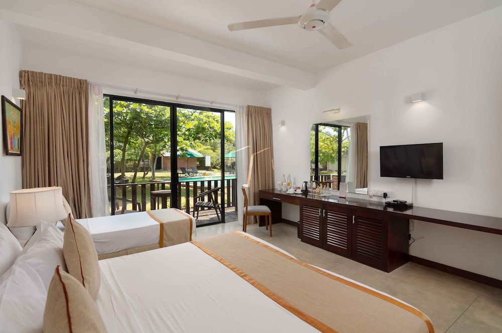 South Lake Resort Koggala — Hotel rooms in Koggala, Southern Province
